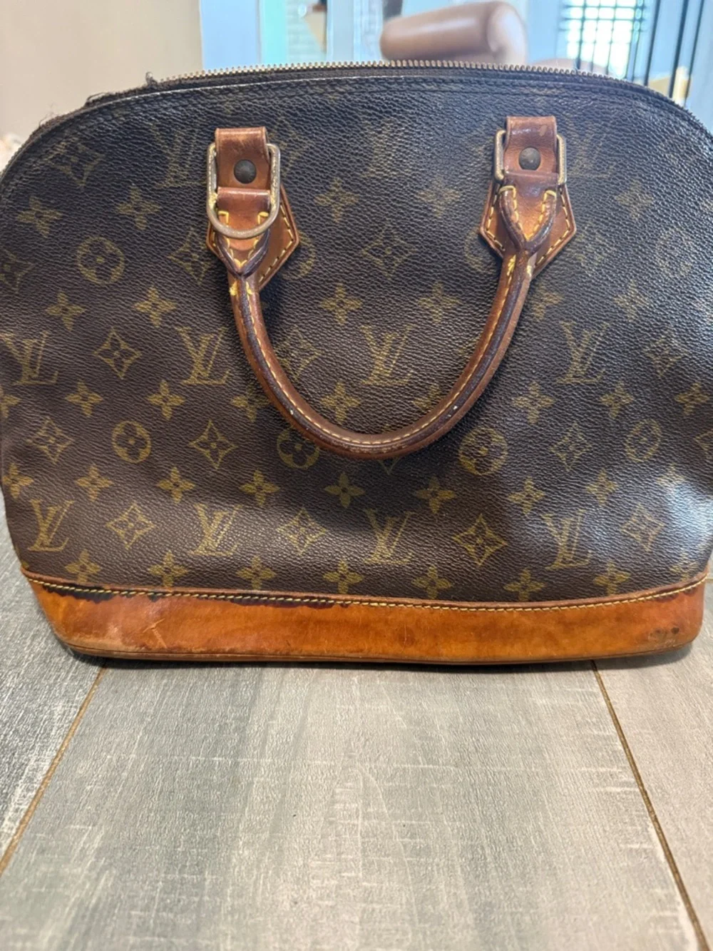 Louis Vuitton Brown Monogram Toiletry Bag - Picture 3 of 7